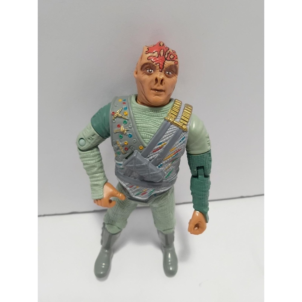 1993 Star Trek TNG Dathon Playmates Action Figure - FREE TRACKED SHIPPING